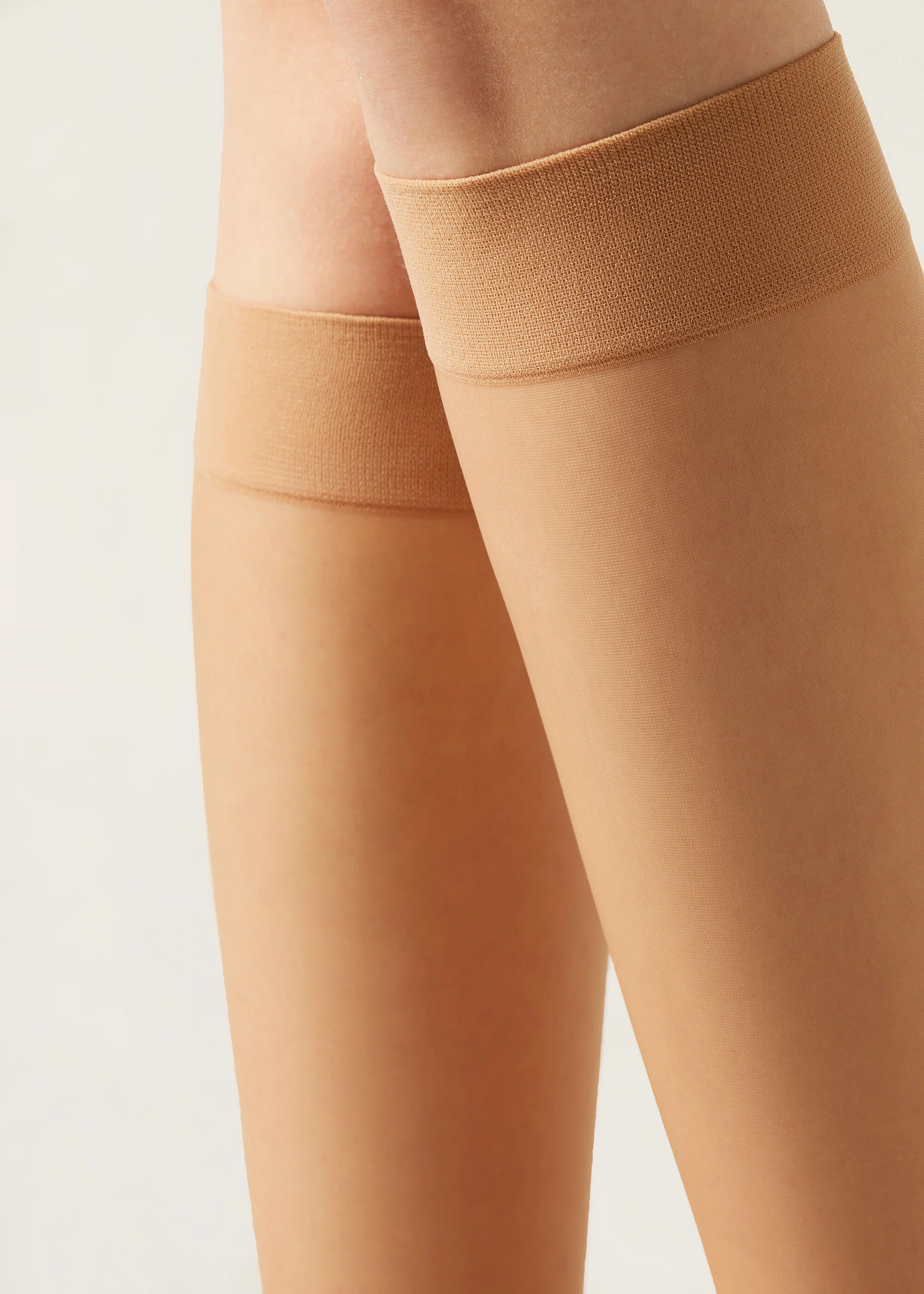 8 Denier Sheer Comfort Cuff Knee-Highs