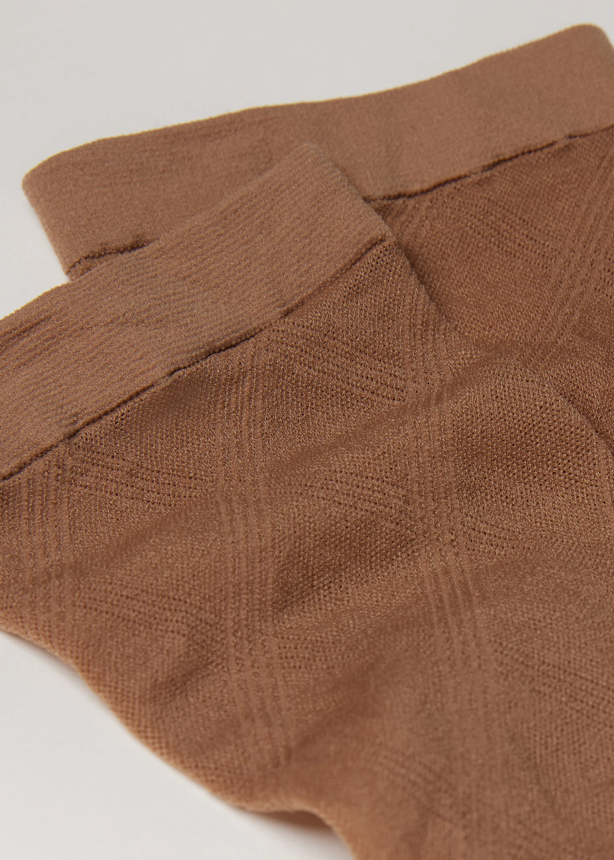 211-Diamond-Patterned-Socks-3.webp Diamond Patterned Socks