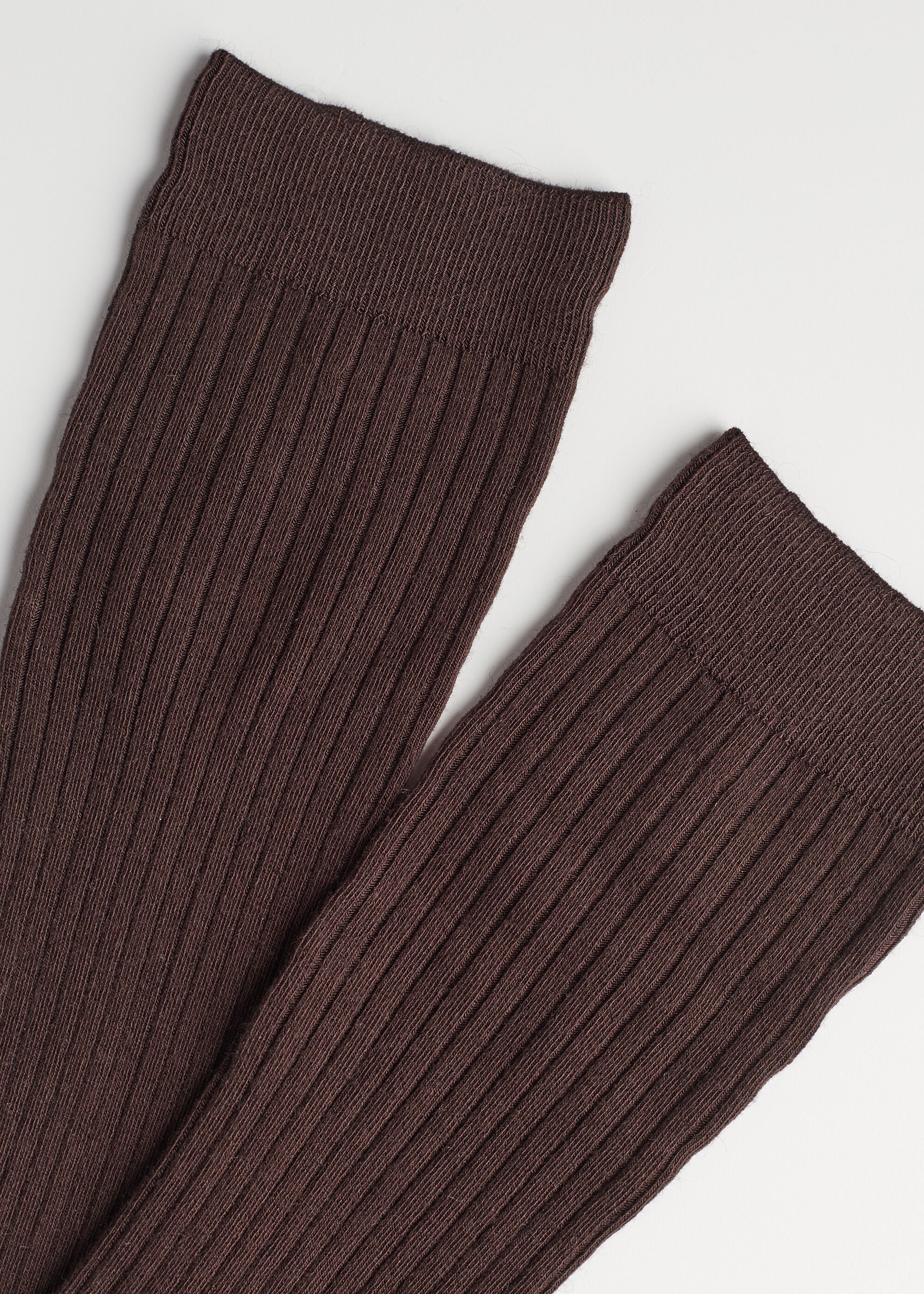Long Ribbed Cashmere Socks
